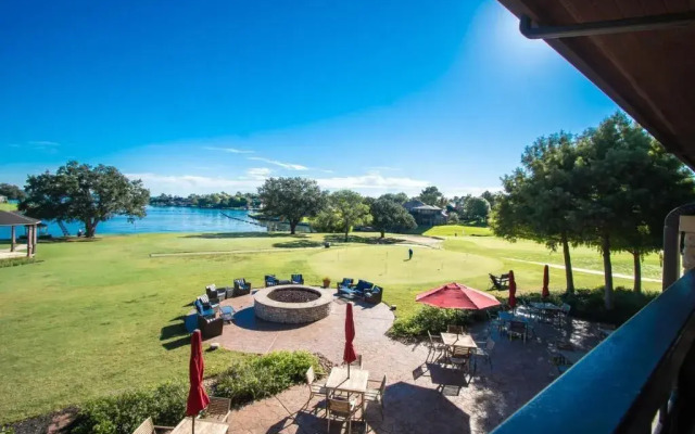Sweetwater at Lake Conroe by VRI Resort