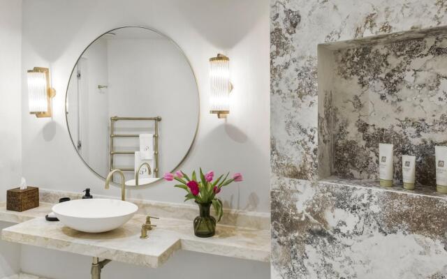 Beautiful Modern Villa IN THE Tuscan Countryside-villa Conti