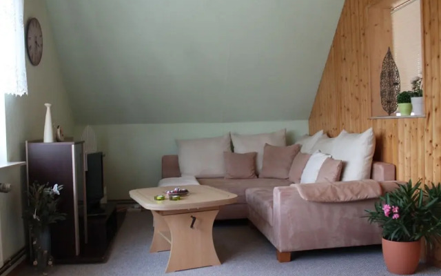 Beautiful apartment with garden terrace