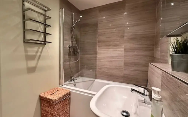 Modern And Bright 1Bd Apartment In Lewes, Sussex