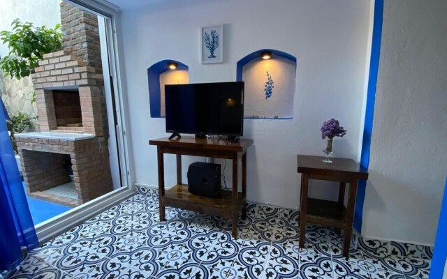 Flat w Garden 5 min to Ayazma Beach in Bozcaada