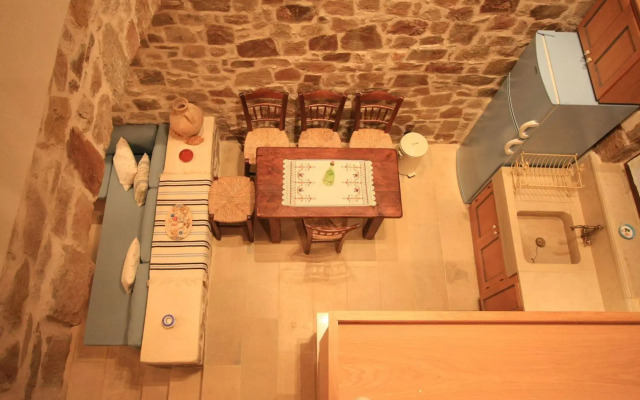 Lithos Traditional Houses