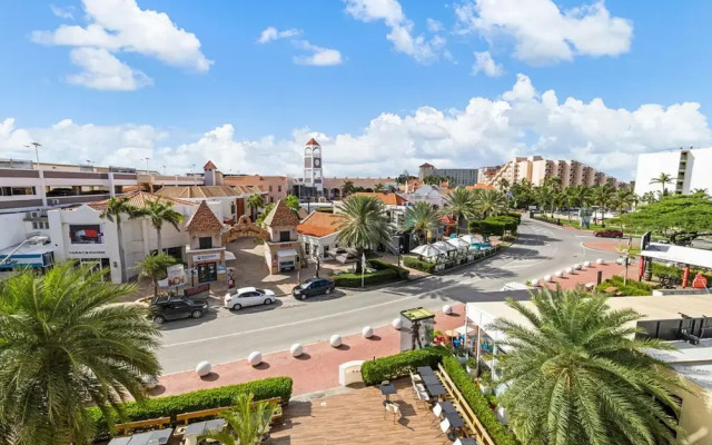 Oceanside Luxury The Cove Palm Beach 2BR 2 5BA