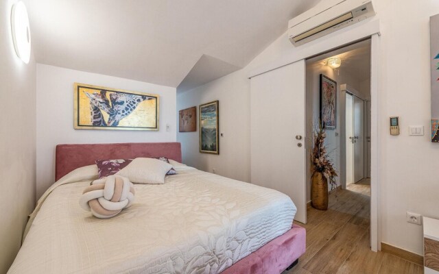 Amazing Apartment in Zadar With 3 Bedrooms and Wifi