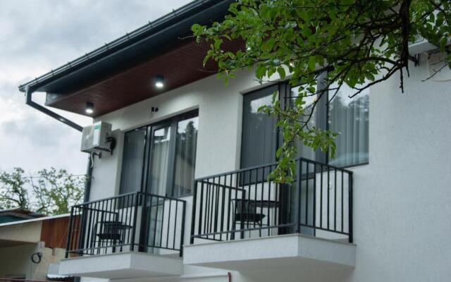 Likani Home
