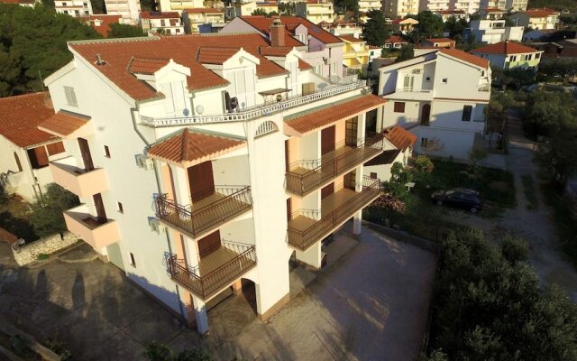 Apartmani Zoran