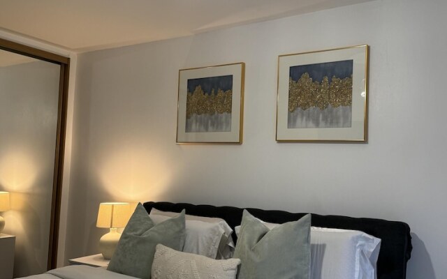 Luxury Apartment in Dartford
