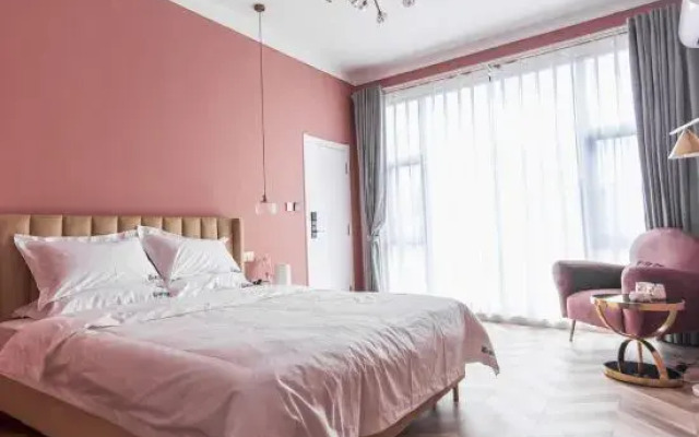 Mubai Light Luxury Hostel