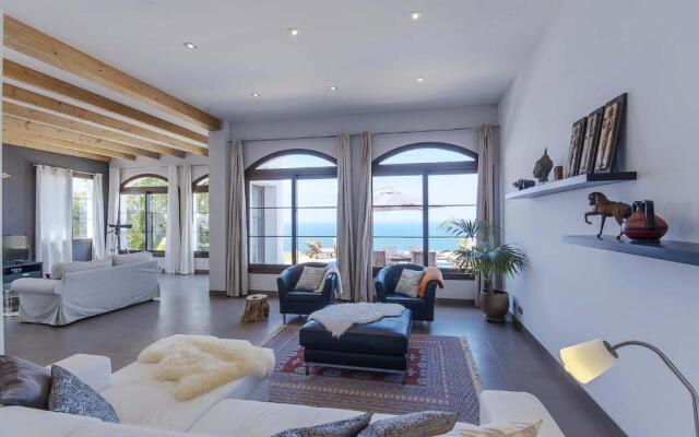 Villa With sea View and Private Pool