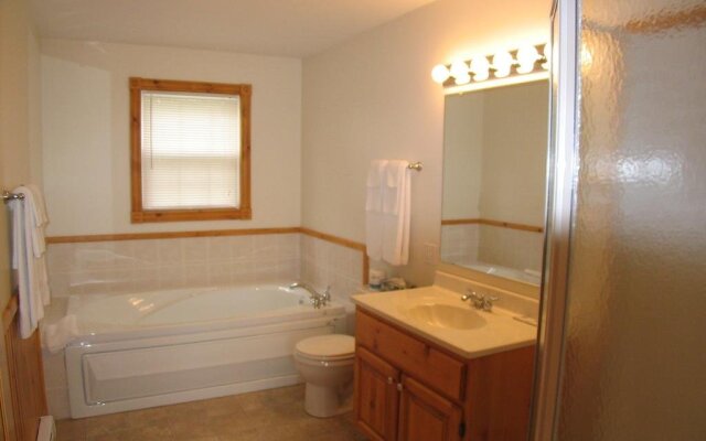 Cavendish Corner Motel Inn