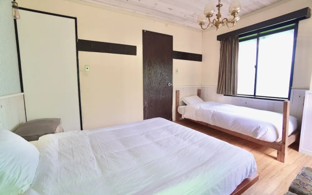 Hakone Rose Hill Private Duplex Villa – Guest Rooms – Hakone