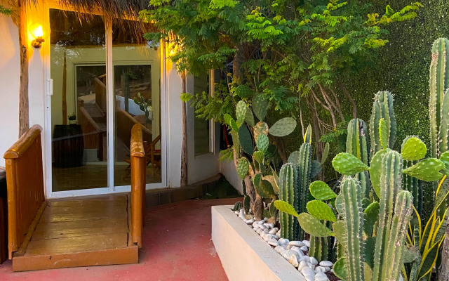 Palm Valley Cabins