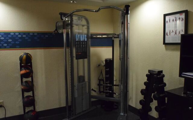 Baymont Inn & Suites by Wyndham The Woodlands