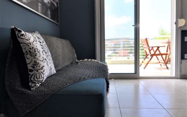 Zennova #14 Summer Family Apartment