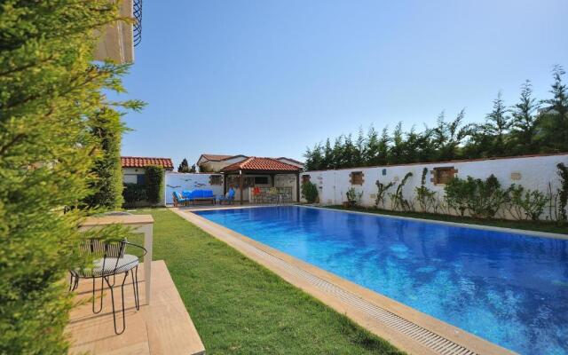 Cesme Elysium Hotel