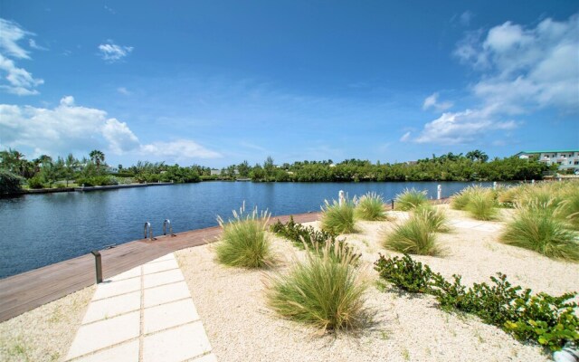 Cayman Luxury Rentals at One Canal Point