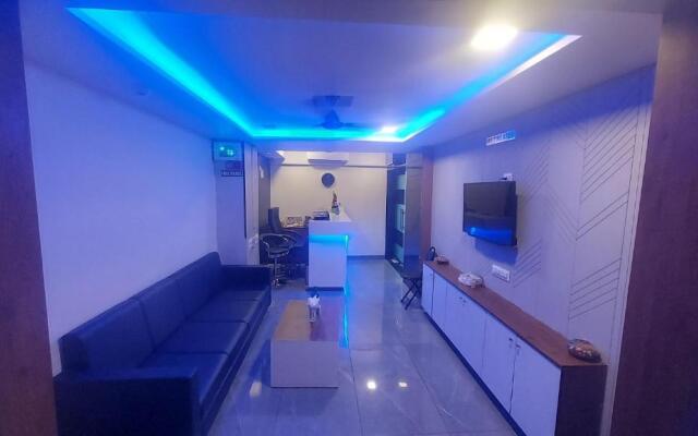 Hotel Avadh Palace
