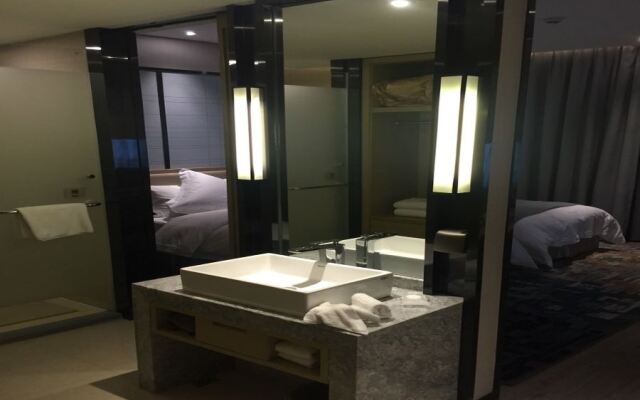 Echarm Hotel Nanning Dongge Road Metro Station Sanyuehua
