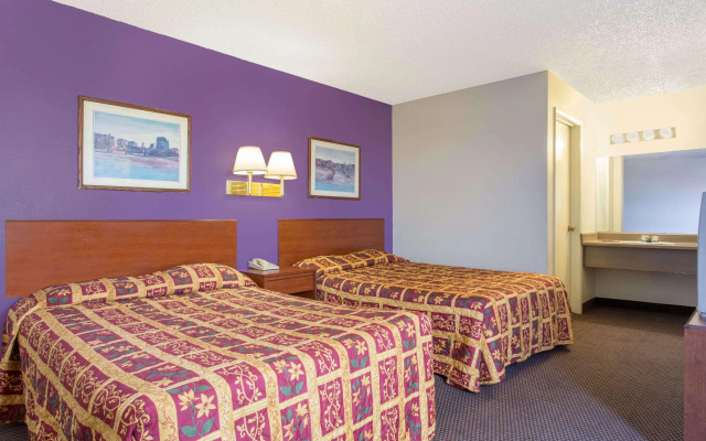 Knights Inn Fairground