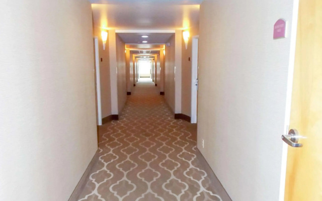 Comfort Suites Salem-Roanoke I-81