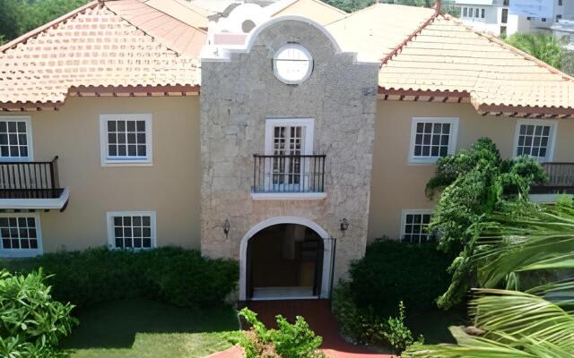 The Golf Suites