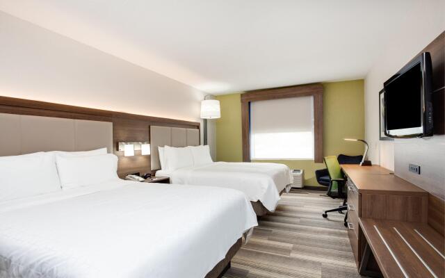 Holiday Inn Express Hotel & Suites Clewiston by IHG