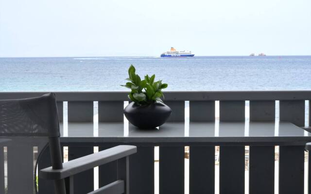 Parikia's Seaside House