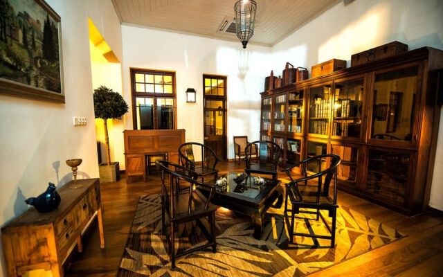 D Pavilion Boutique Hotel