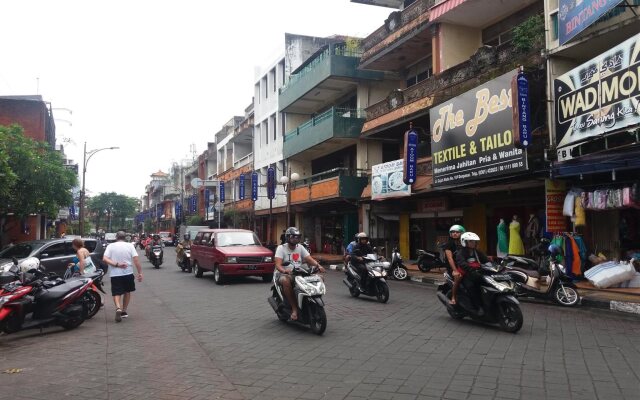 Inna Bali Heritage Hotel