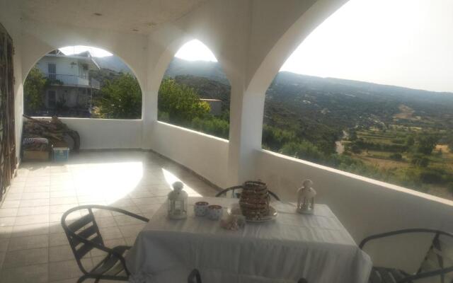 Camares House