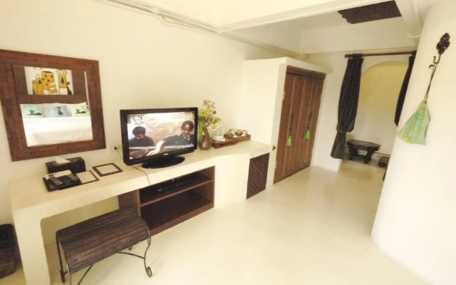 Riad Hua Hin Hotel