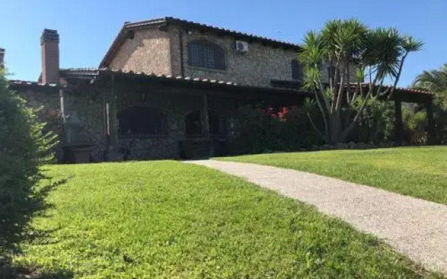 Casale Farnesiana B&B