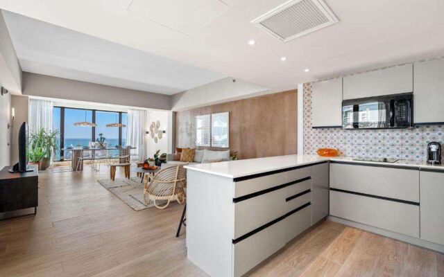 HiBird- Apartment and Suites Hotel