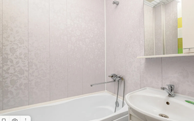 Альянс на улице Героев Самотлора