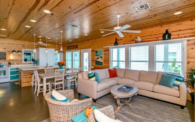 Latitude Adjustment 77 by RedAwning