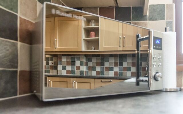 French Fields - 4 Bedroom House - St Florence