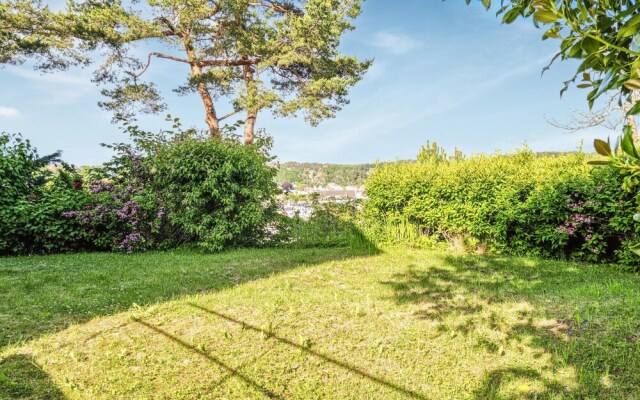 Awesome Home in Grimstad With Wifi and 4 Bedrooms