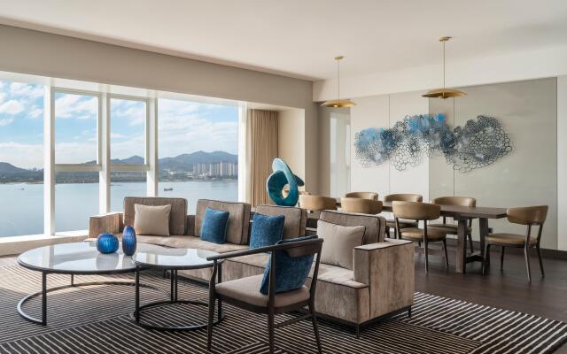 Holiday Inn Chongqing Guanyinqiao by IHG