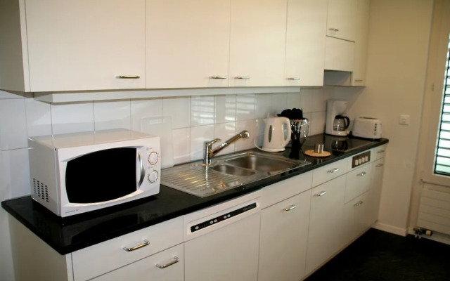 Nest - Baarerstrasse 55