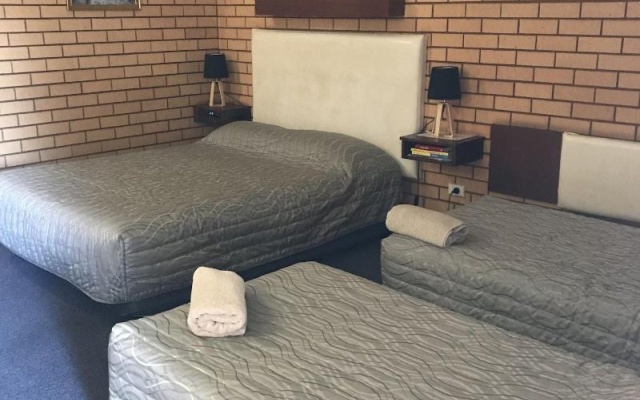 Stockman Motor Inn – Guest Rooms – Narromine