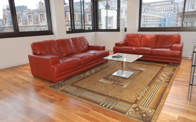 Oxford Street Apartment