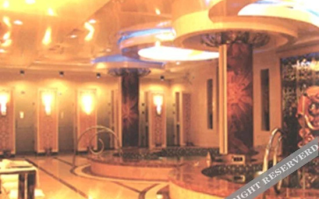 Yunlong Xiyu Business Hotel