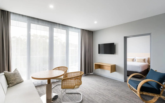 Abode Hotel Malua Bay