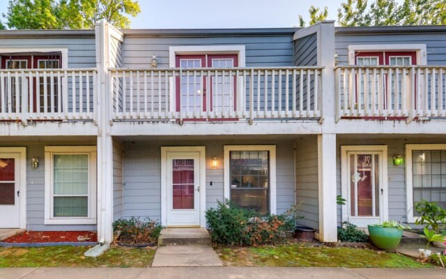 Cozy Tulsa Vacation Rental: 6 Mi to Downtown