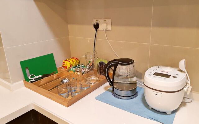 Homerent by Countrygarden Danga Bay