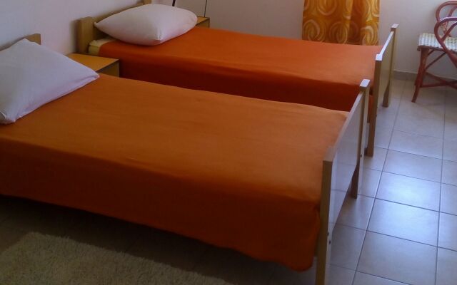Apartment Luce - with parking : A4 Nin, Zadar riviera