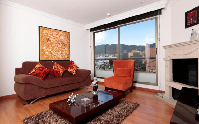 Hotel Suites 108