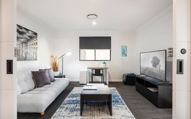 Campanile House by Your Innkeeper Mudgee