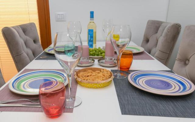 Rosa del Lago Apartment