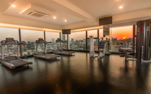 SUN & MOON, Urban Hotel